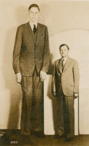 Robert Wadlow, tallest man in world - Fun Facts for Kids